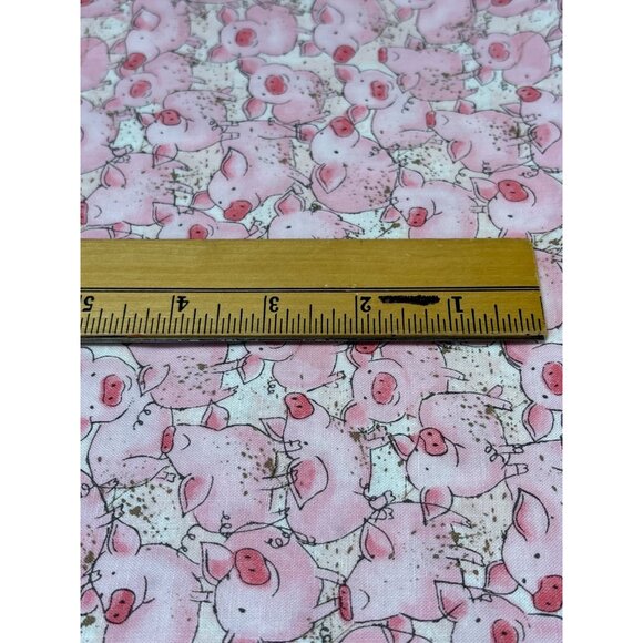 Pig Pattern Cotton Fabric 17"x44" Hi-Fashion Fabrics Quilting Craft Material - Picture 3 of 6
